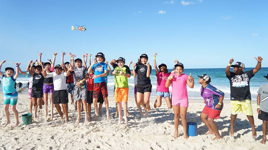 DC_kids_on_beach-a820e7