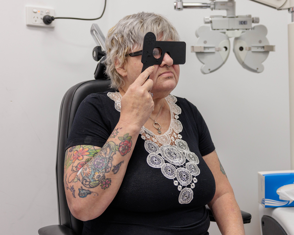 Image of MATSICHS Optometry client performing eye check